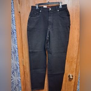 Womens NEW Black Classic Fit Jeans